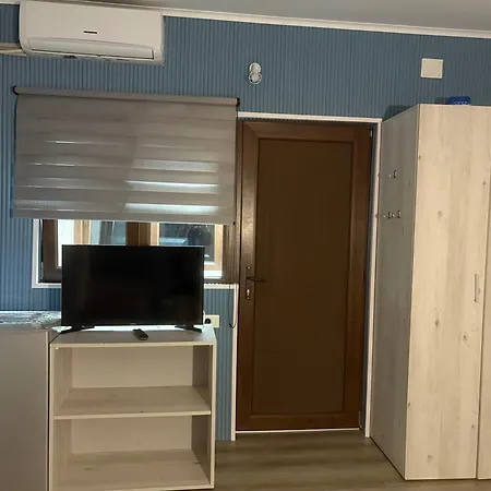 Cathouse Guest house